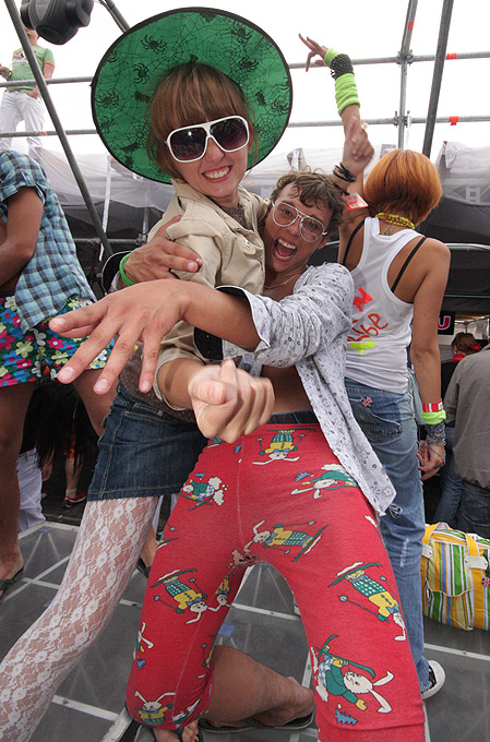 Z-18: В Крыму стартовал «КаZантип»!