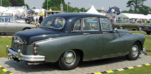 Игра на ЯПе: Угадай АВТО-2