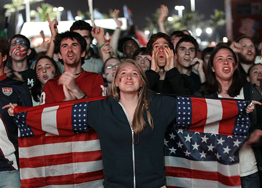 Болельщицы чемпионата 2010
