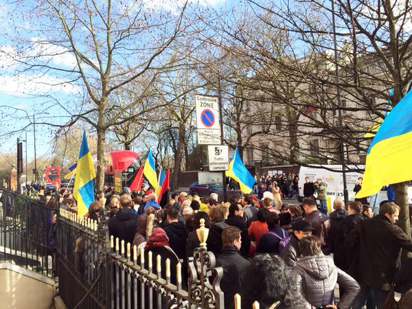Немцов убит в Москве