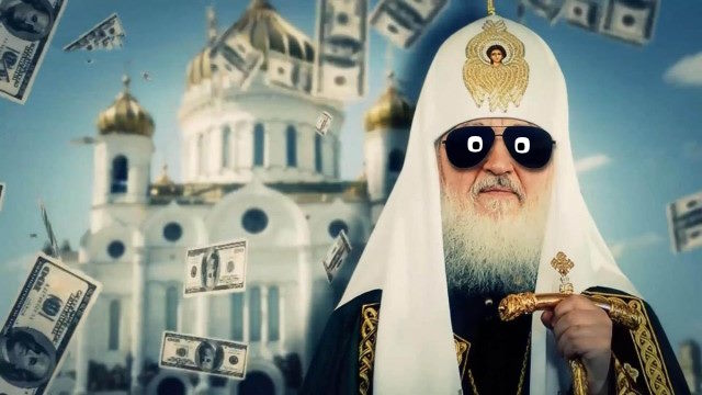 В России проведут специальные молебны против роста цен и за победу над долларом