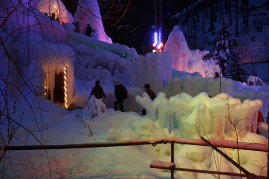 Ледовый дворец Швейцарии (14 фото)