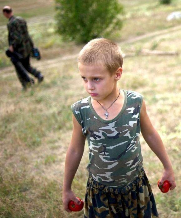 Суровый военный лагерь для подростков Таврида-Сечь