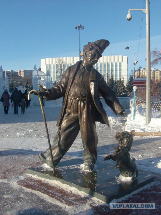 Как упал деревянный мост в Тюмени