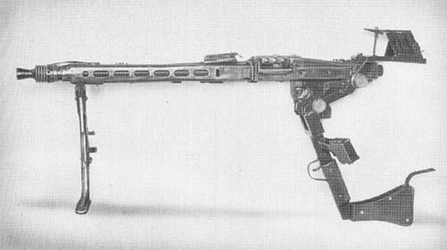 Пулеметчик отстрелялся...