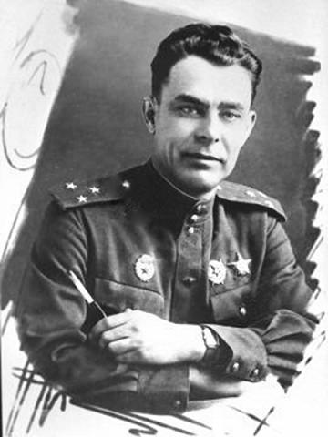 Армейские фото знаменитостей