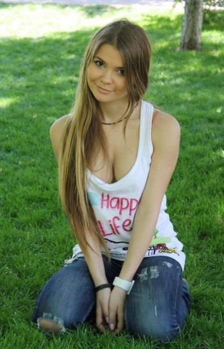Симпатичные девушки из Сети