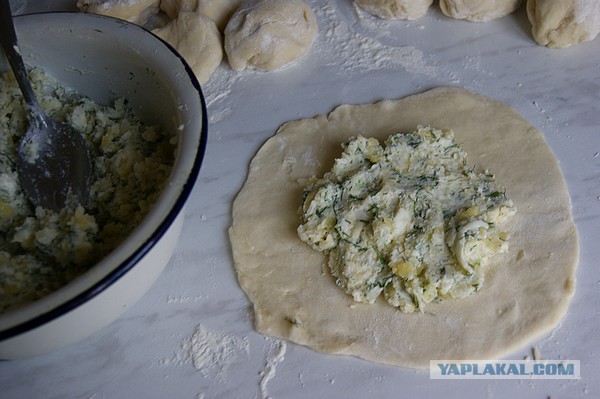 Лепешки жареные, С разными начинками