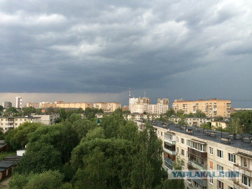 Подмосковье в эти минуты