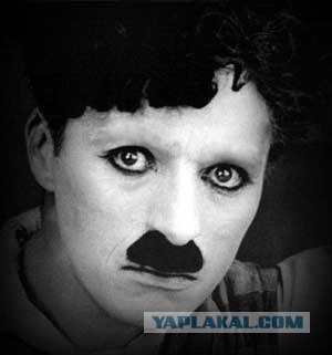 Люди с бровями и без