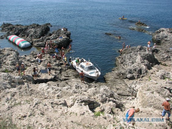 Мыс Тарханкут - самая западная точка Крыма.