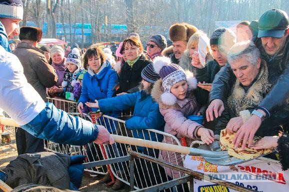 Первый торговый центр в Камеруне