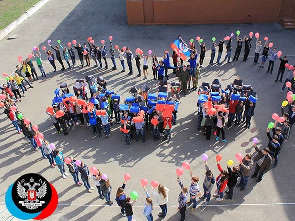Донецк. 9 апреля. Празднование годовщины провозглашения ДНР