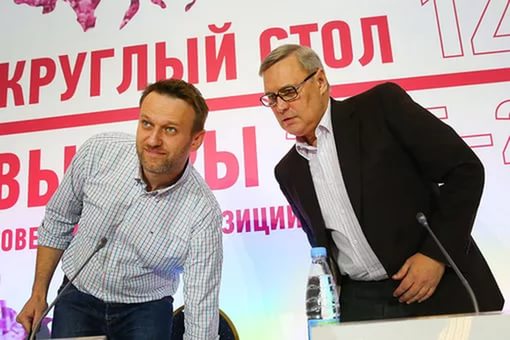 С 27 марта дальнобойщики прекратят поставки товаров по всей России