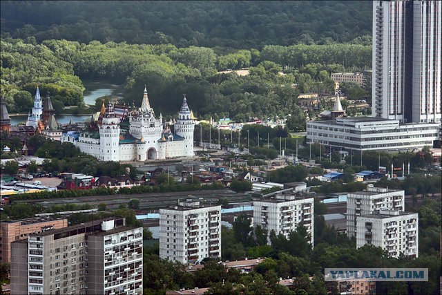 Москва с высоты птичьего полета (77 фото)
