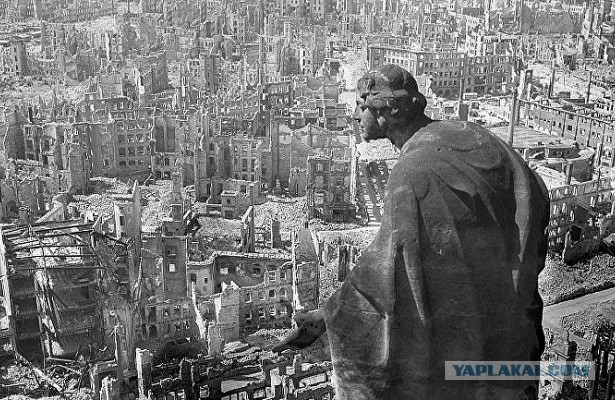 Как убирали поля сражений после Второй мировой