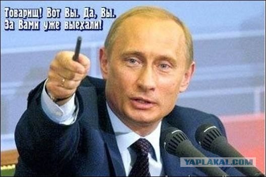 Драка в патрульной машине