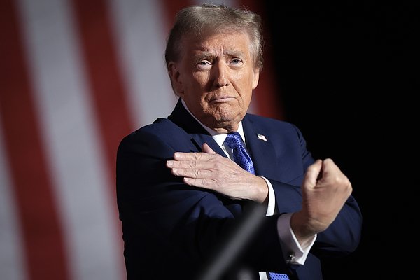 Зеленский прибыл на встречу с Трампом