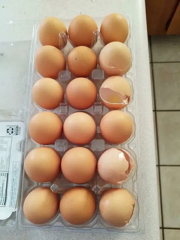 Иногда люди жалуются в интернете