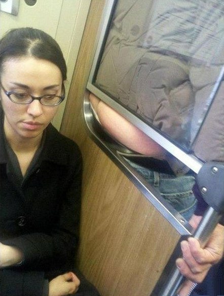 Ужасы и приколы из соцсетей 18+
