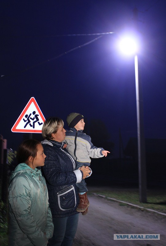 Челябинские чиновники отчитались о благоустройстве деревни с помощью фоторедактора