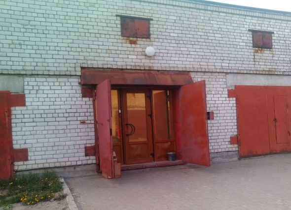 Гаражный юмор. Поймут те, кто не представляет свою жизнь без сооружения 4х6