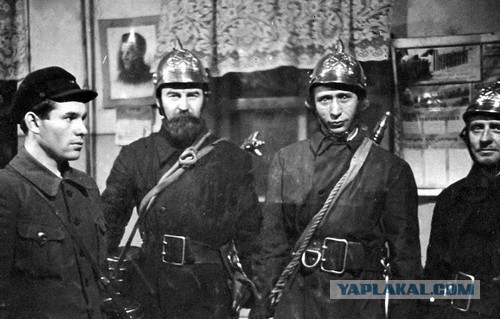 Удостоверение Путина нашли в архивах немецкой разведки