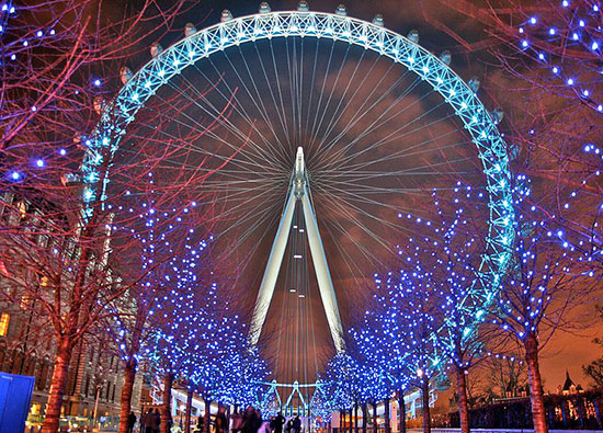 У гроба Папы Иоанна Павла II