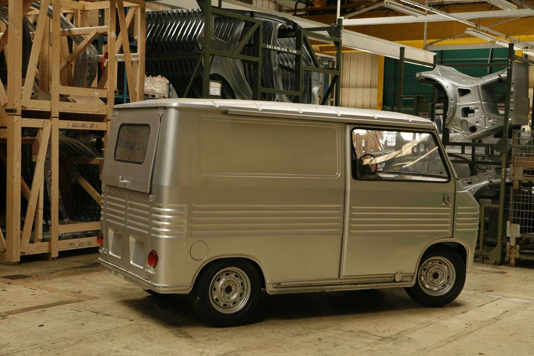 Micro van
