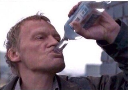 Товарищи я спиваюсь