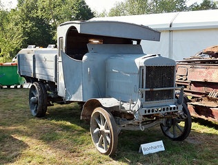 Игра на ЯПе: Угадай АВТО-8
