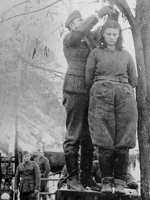Вперёд, в прошлое: архивные кадры, которые откроют вам окно в историю