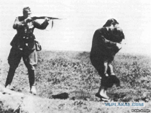Исторические фотографии, на которых запечатлены самые темные страницы истории