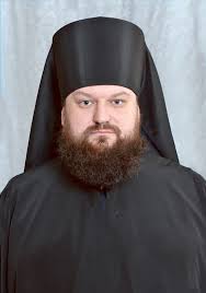Сплотимся же все вокруг мусульманина в шапочке!
