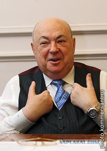 Гость свадьбы Пескова раскрыл секрет часов жениха