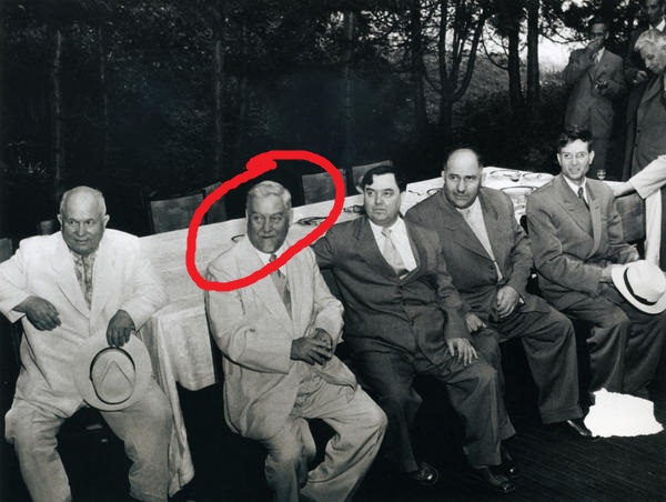 "Шесть генеральных" на фото Дмитрия Бальтерманца