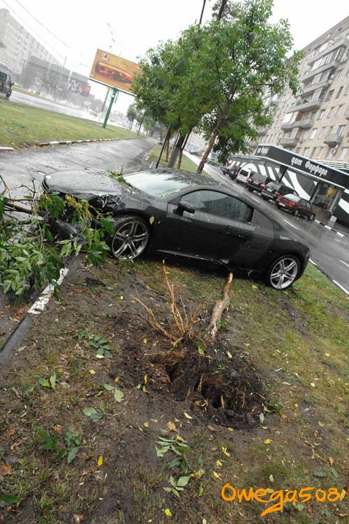 крушение Ауди Р8.