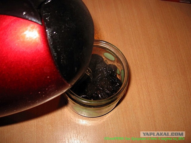 Вкусное обаяние Кулинарии, Повара ЯПа поздравляют милых дам!