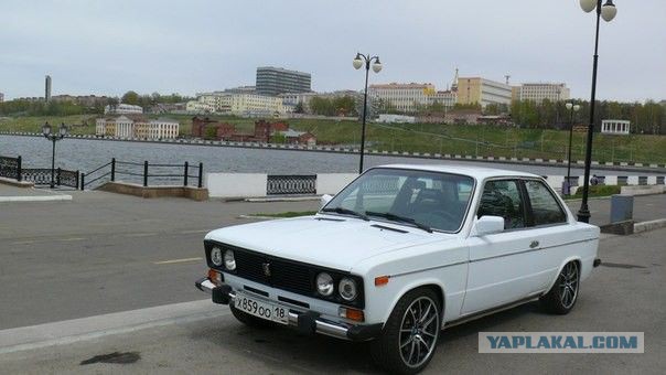 Абсурдный тюнинг - превращение BMW в "Жигули"