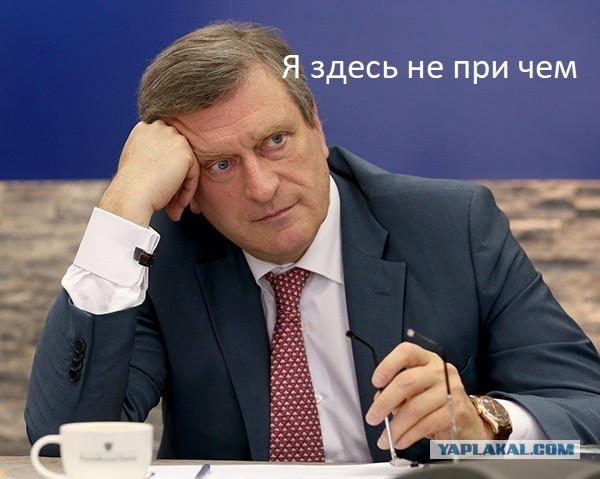 Победители Всероссийской олимпиады с триумфом вернулись в Киров и получили в награду достойный подарок - набор майонезов