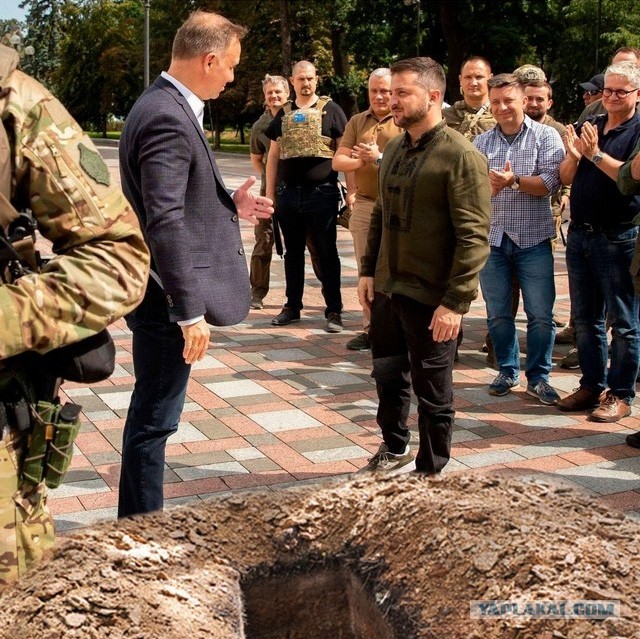 Зеленский: "С Крыма началось и Крымом завершится"