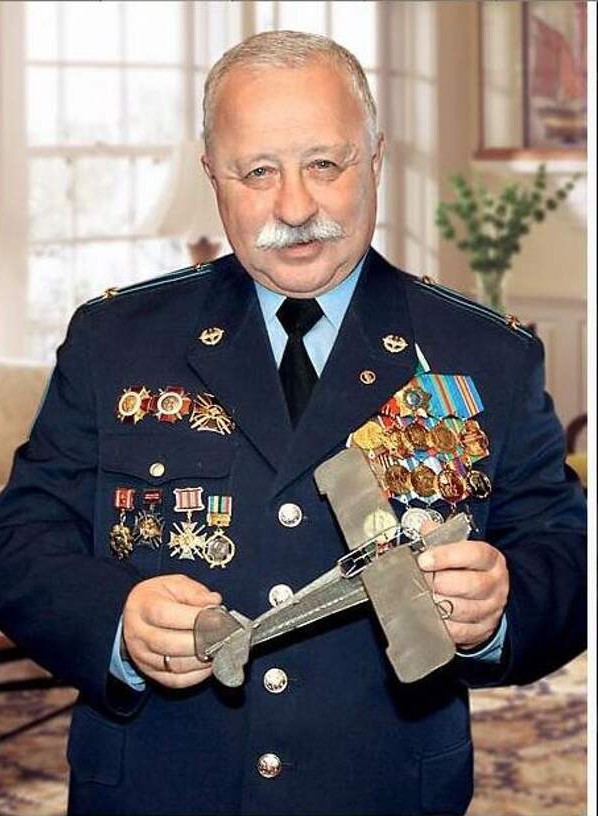 Жинка Кем Чин Ына.