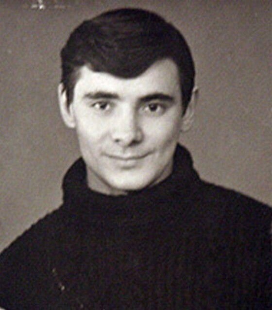 Подборка фотографий актеров, актрис и всем известных людей. 05.05.25