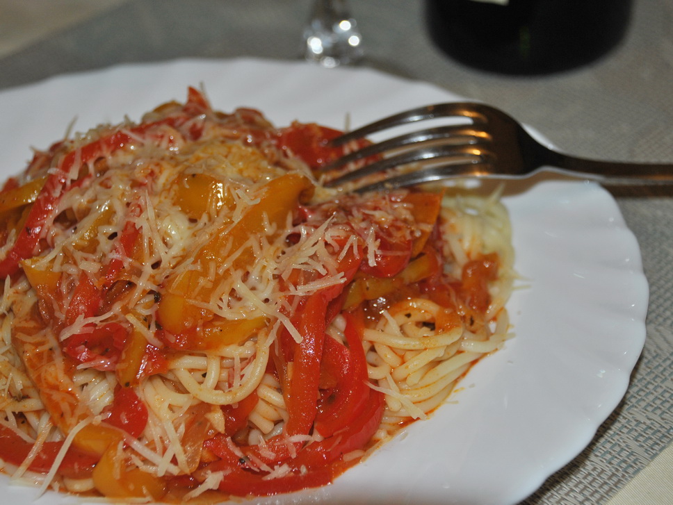 Спагетти с перцем