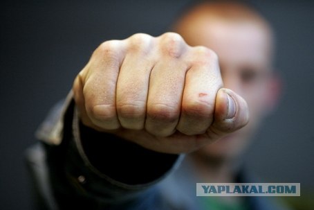 Средства самозащиты - кто что таскает в карманах?