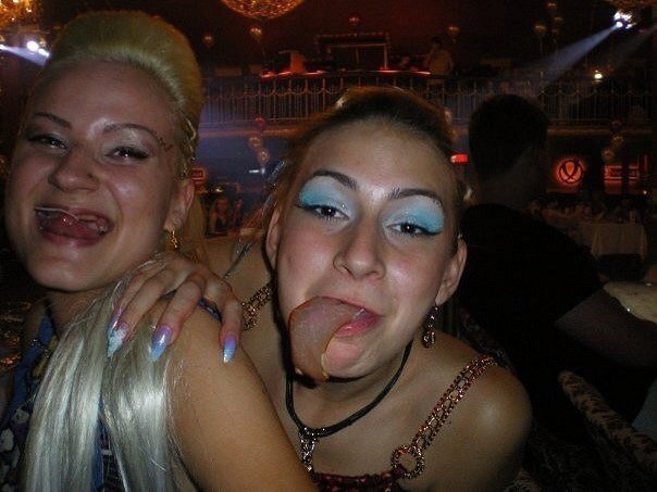 Ужасы и приколы из соцсетей 18+