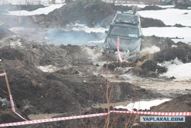 Ford воссоздал на полигоне разбитую российскую дорогу