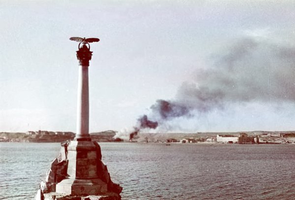 Раскрашенные фотографии Великой Отечественной
