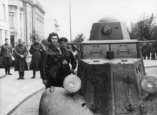 Гибель Польши в сентябре 1939 года и "удар в спину".