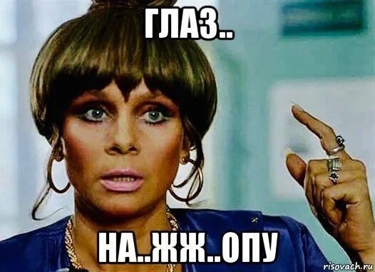 Анджелину Джоли не узнали на новых кадрах из колледжа дочери
